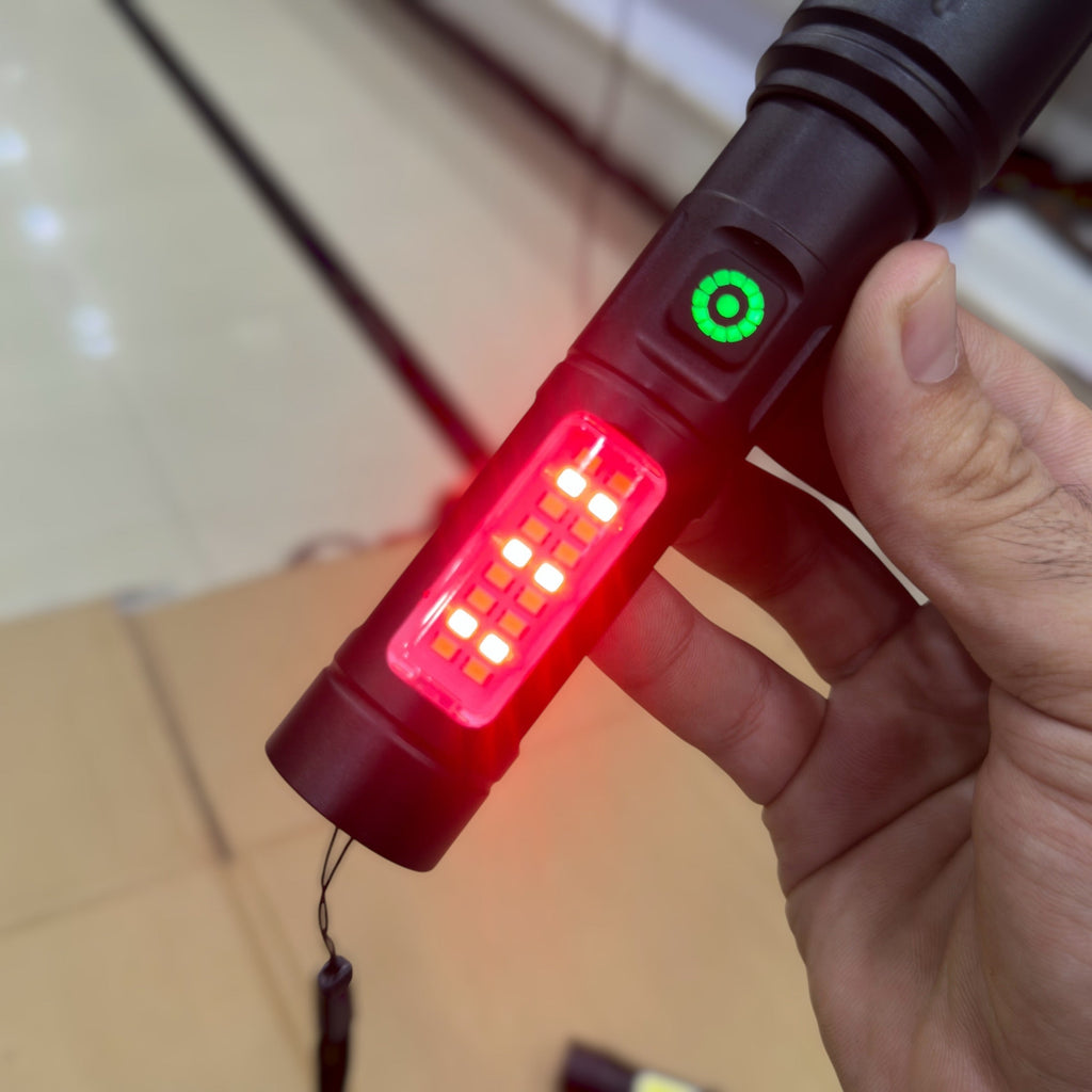 Zoomable Rechargeable LED Torch light
