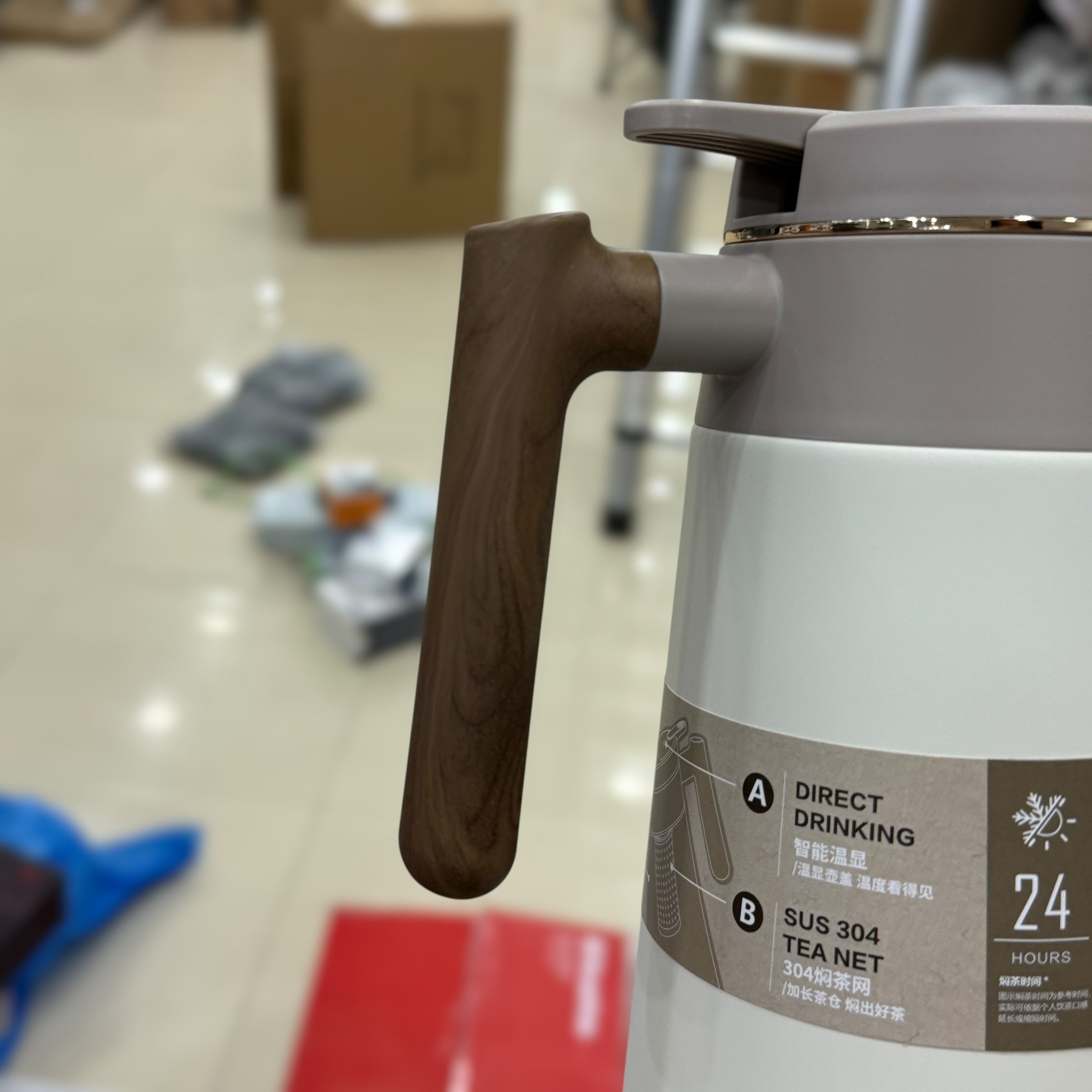 Amazon Premium Quality Hot & Cool Flask 9038
