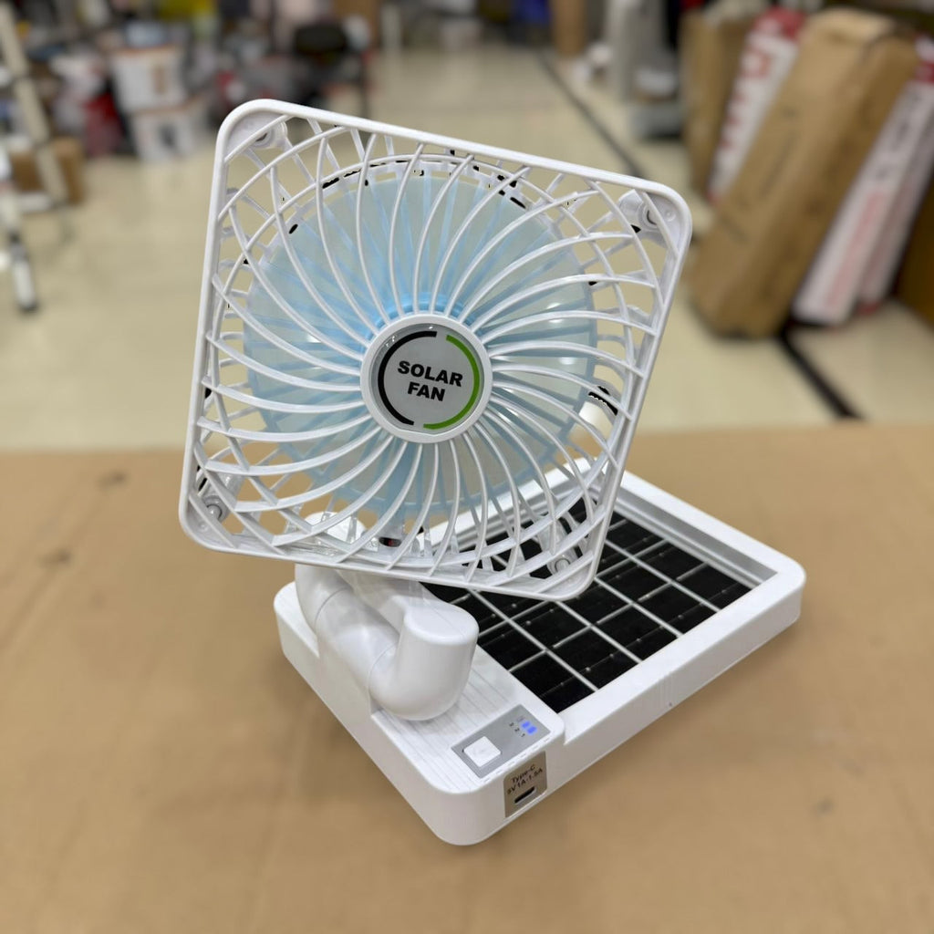 Foldable Solar Rechargeable 
Fan 666