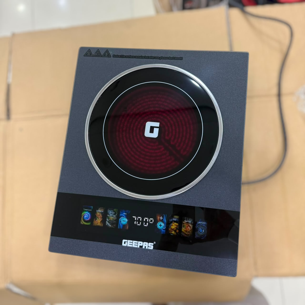 Geepas Digital Infrared Universal Hot Plate GIC33033P