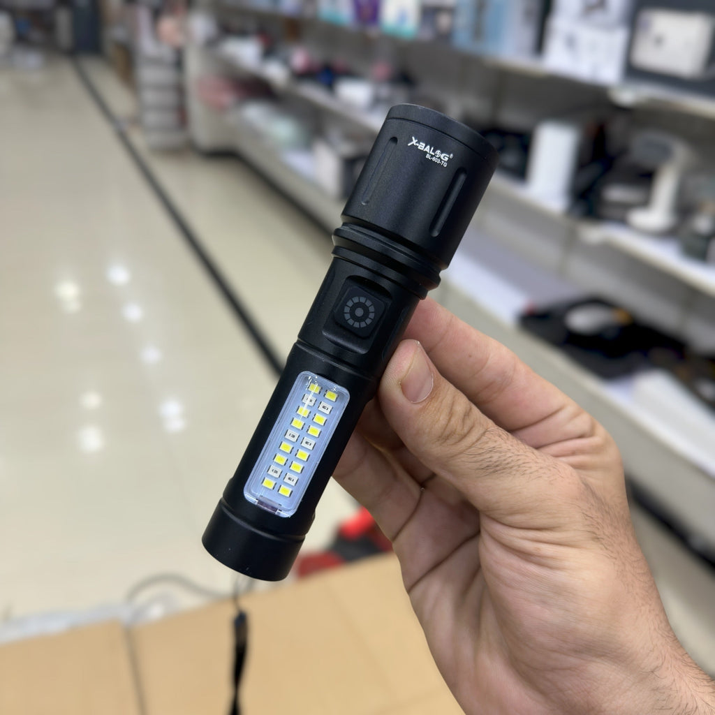 Zoomable Rechargeable LED Torch light