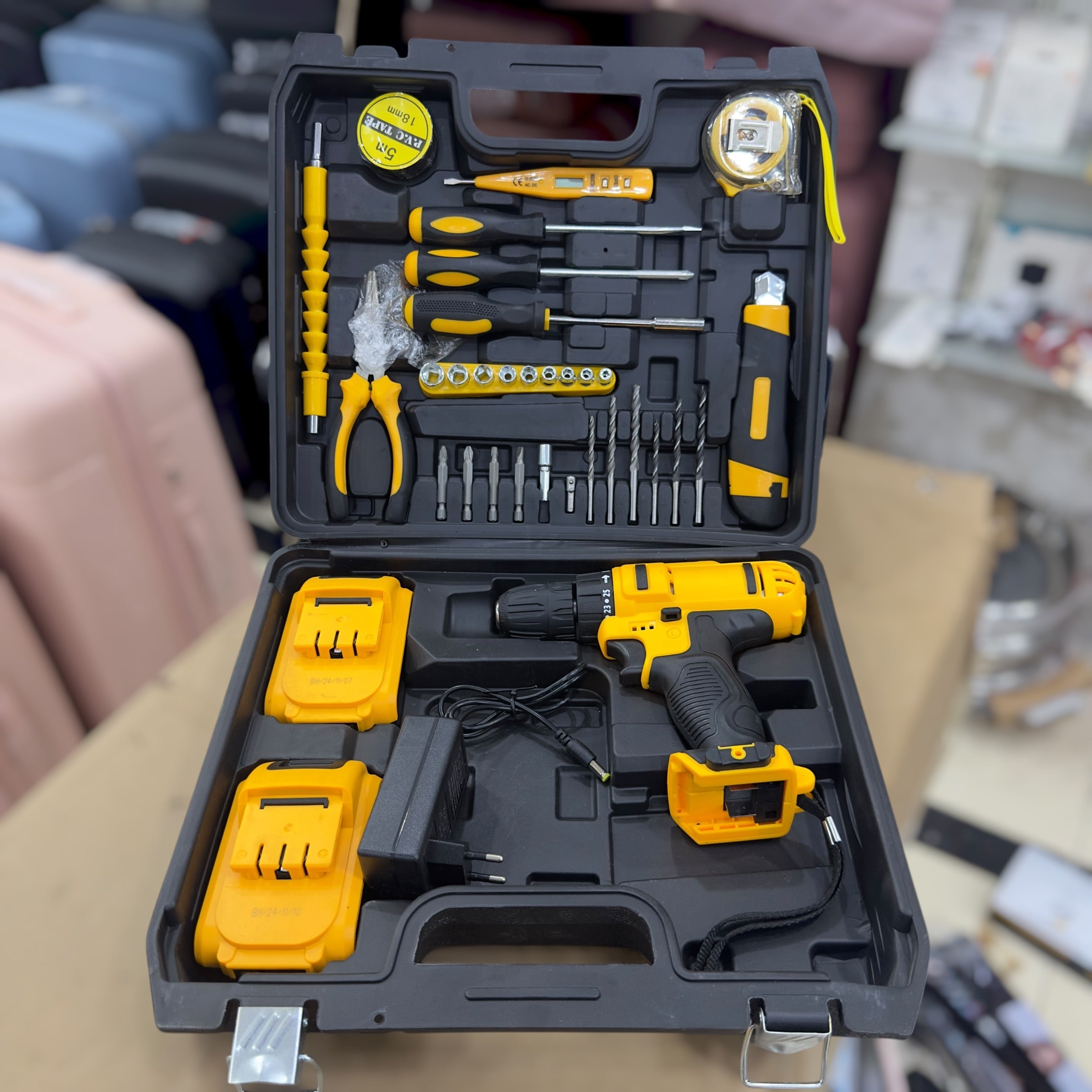 34Pcs Rechargeable Drill Machine with Tool Kit