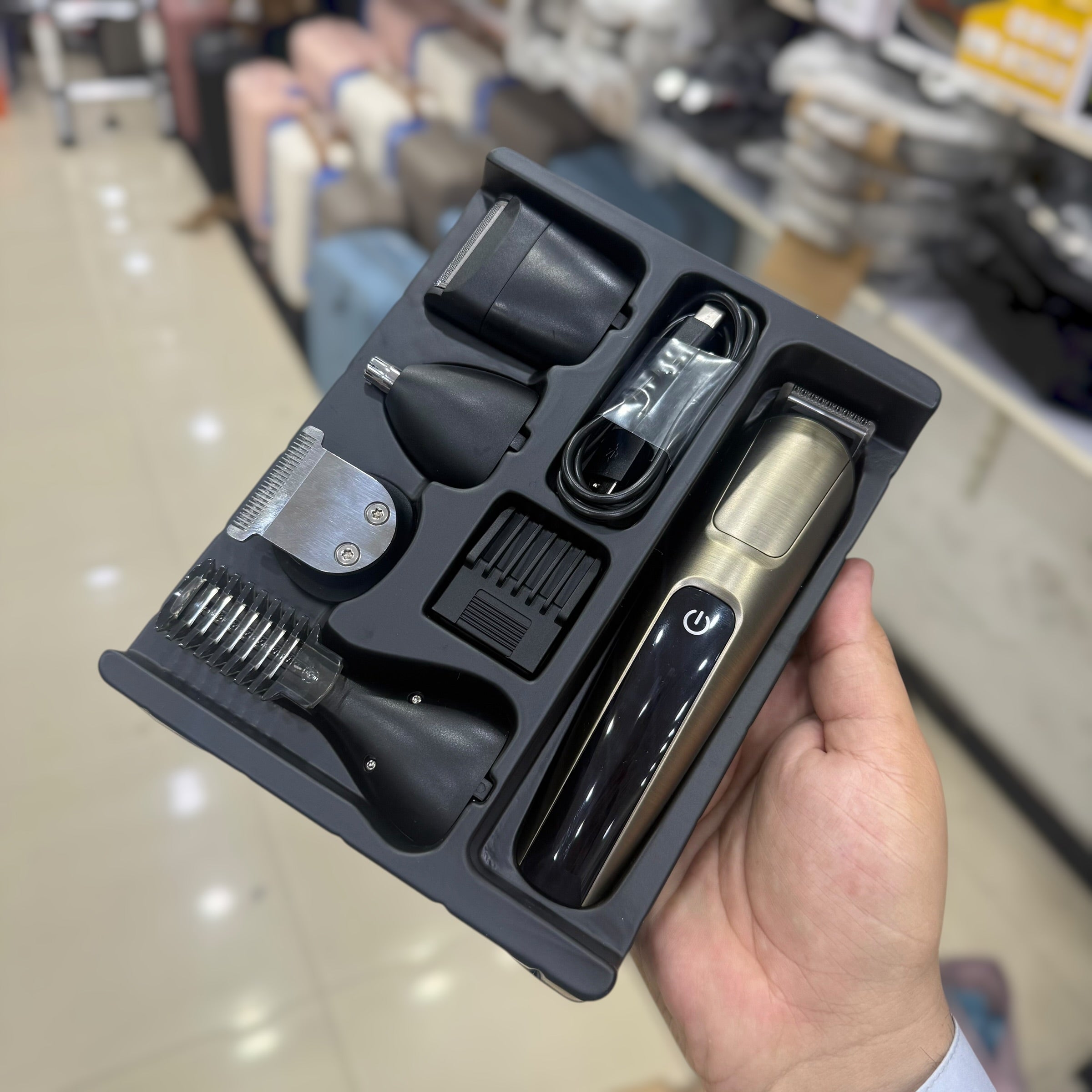 5 in 1 Multifunction Grooming Kit 367