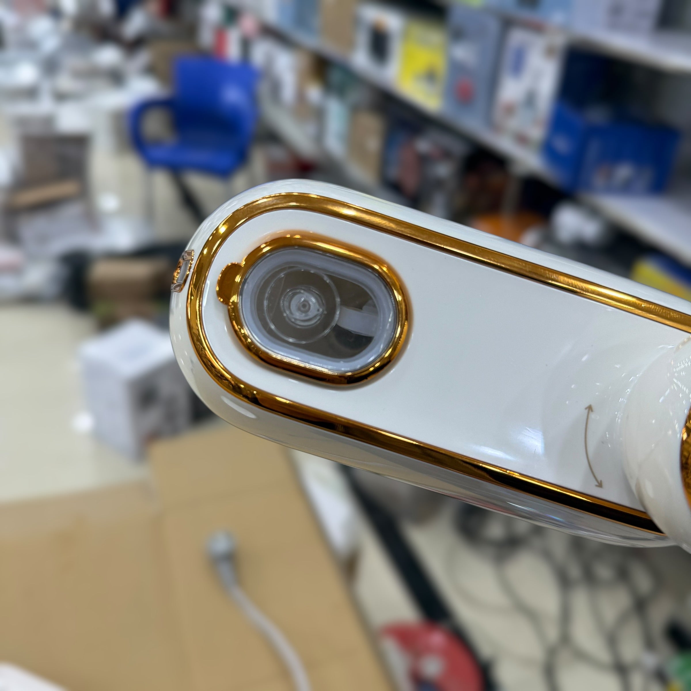 UAKEEN Mini Digital Steam Iron Zl-828