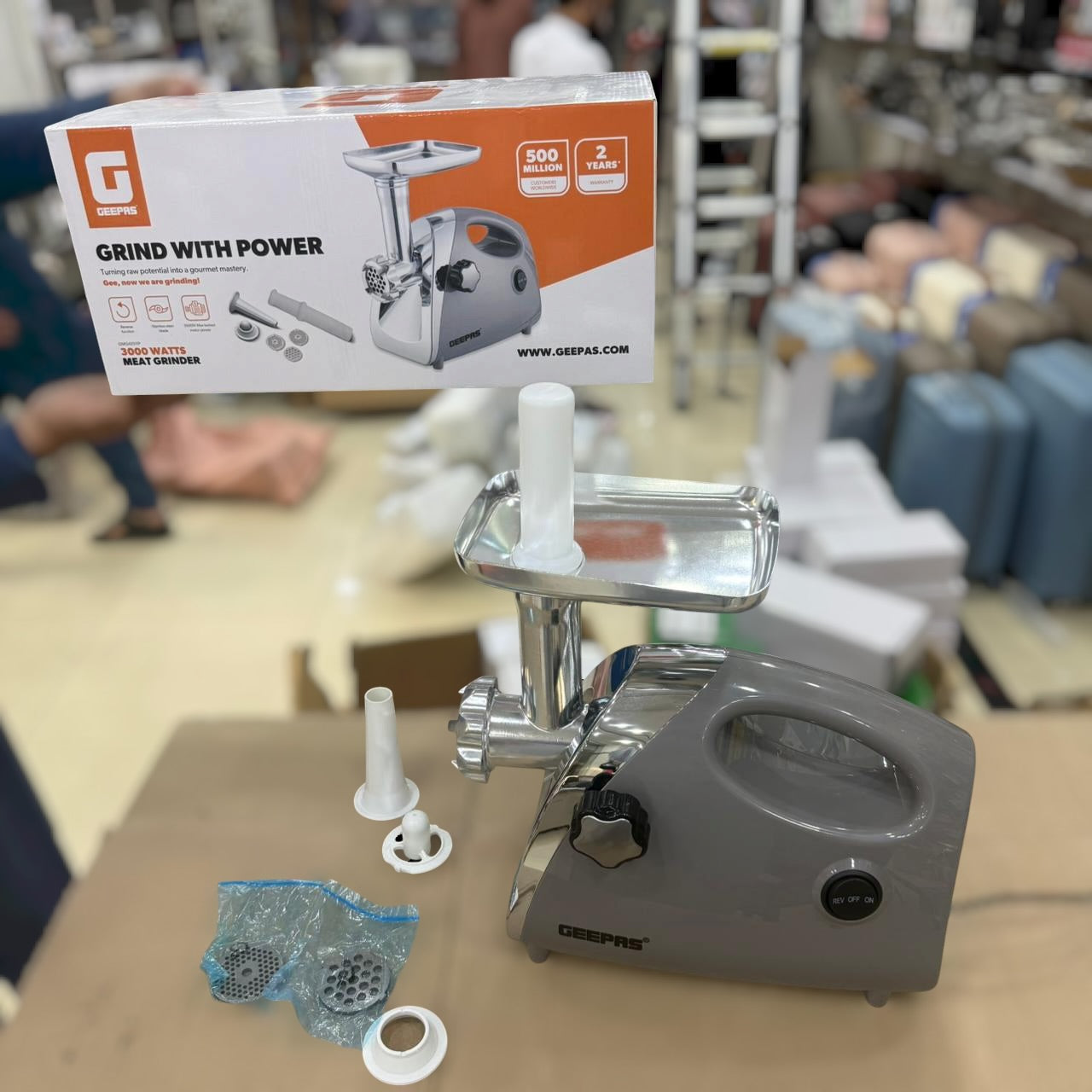 Geepas Mult-Function Meat Mincer 42511P
