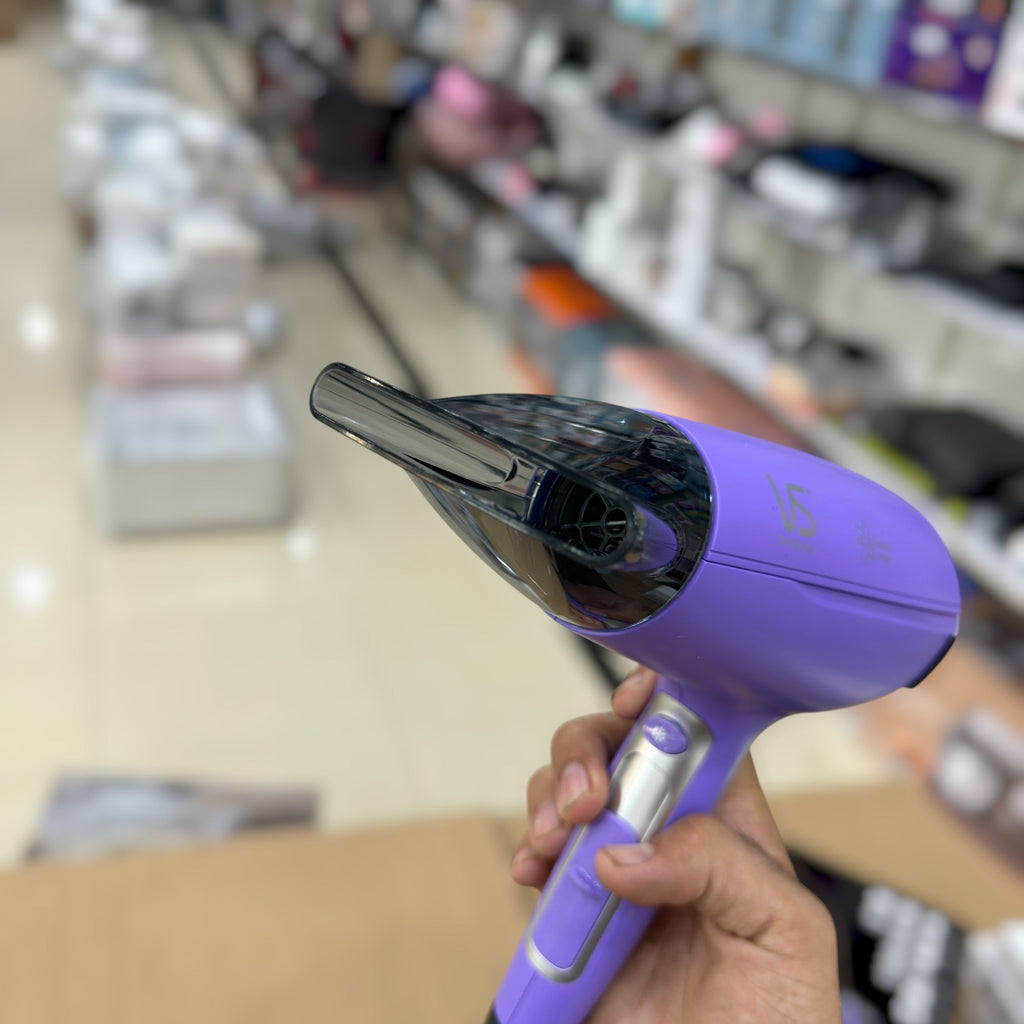 VS Sassoon Ionic Hair Dryer VS136CN