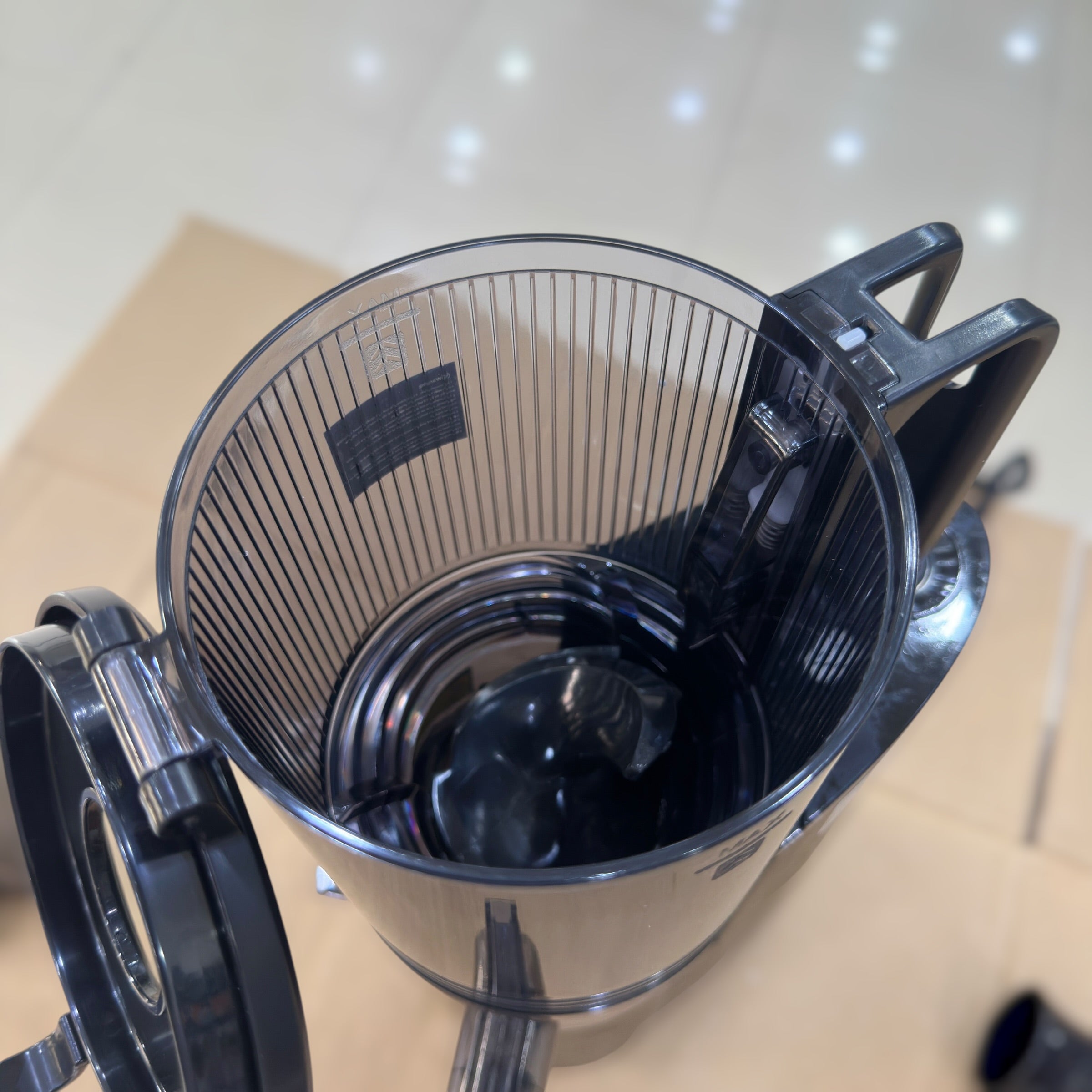 Canoly Slow Masticating Juicer JE-75B