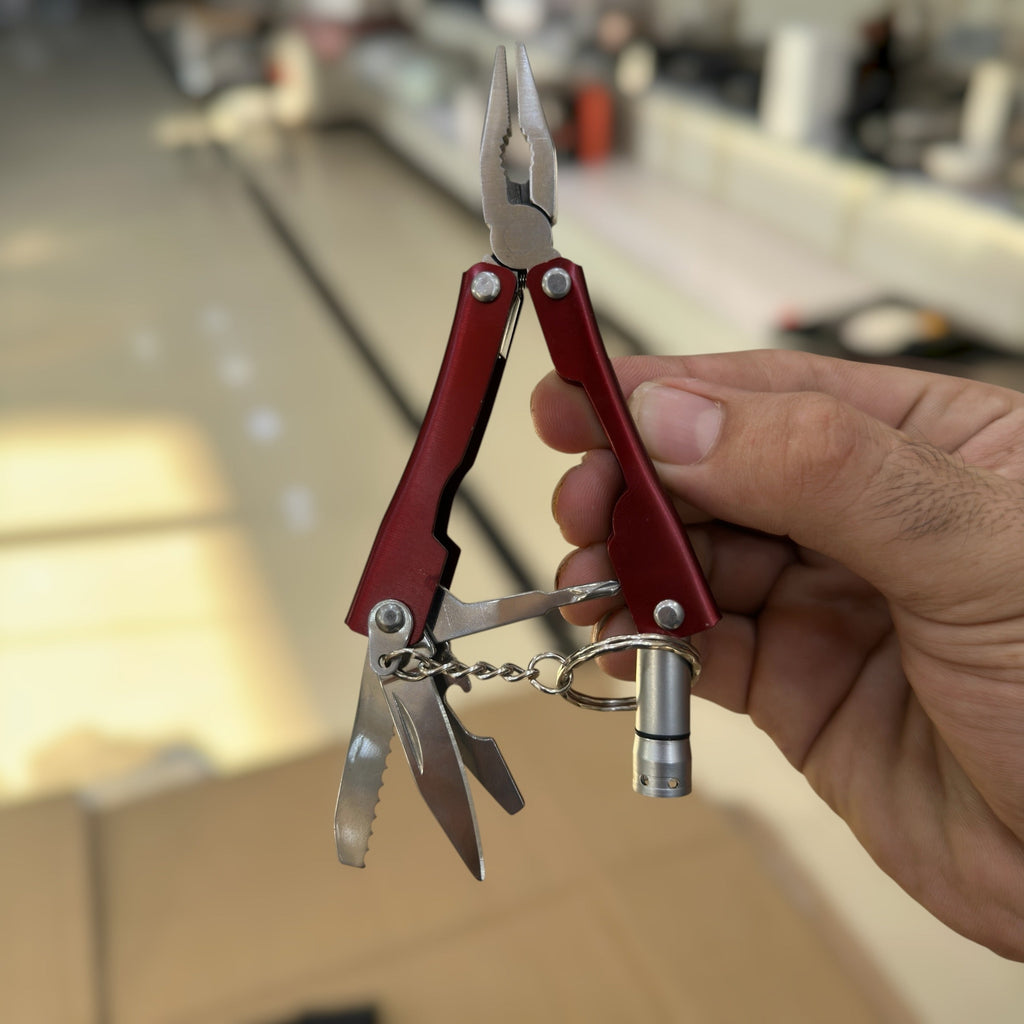 Traveller Multit Plier Tool