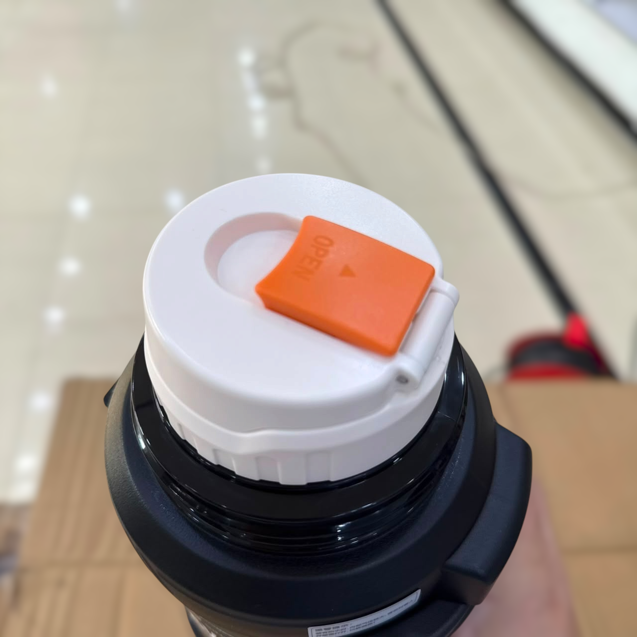 Amazon High Quality Hot & Cool Graded Bottles