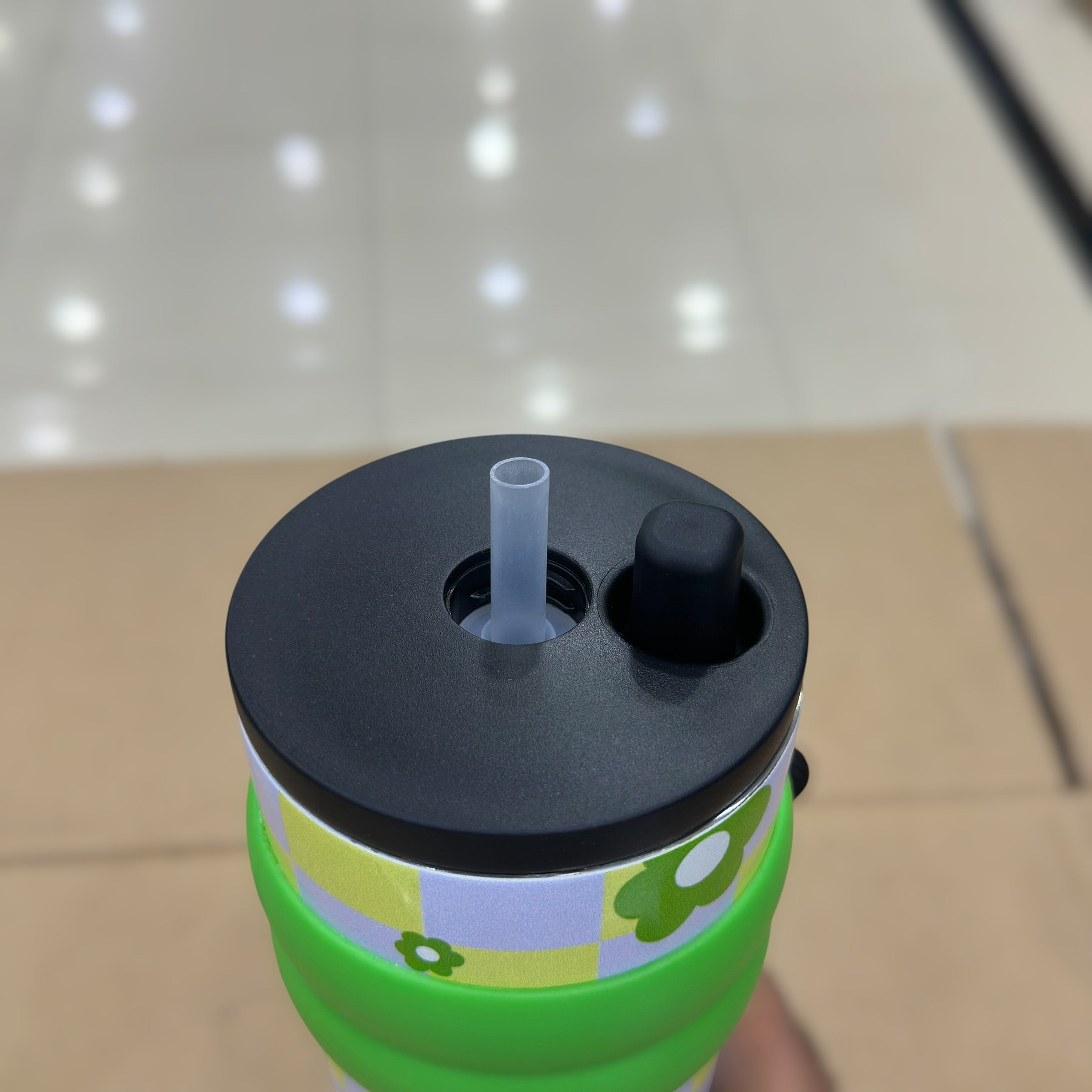 Happy Day Tumbler with Straw & Handle 710ml