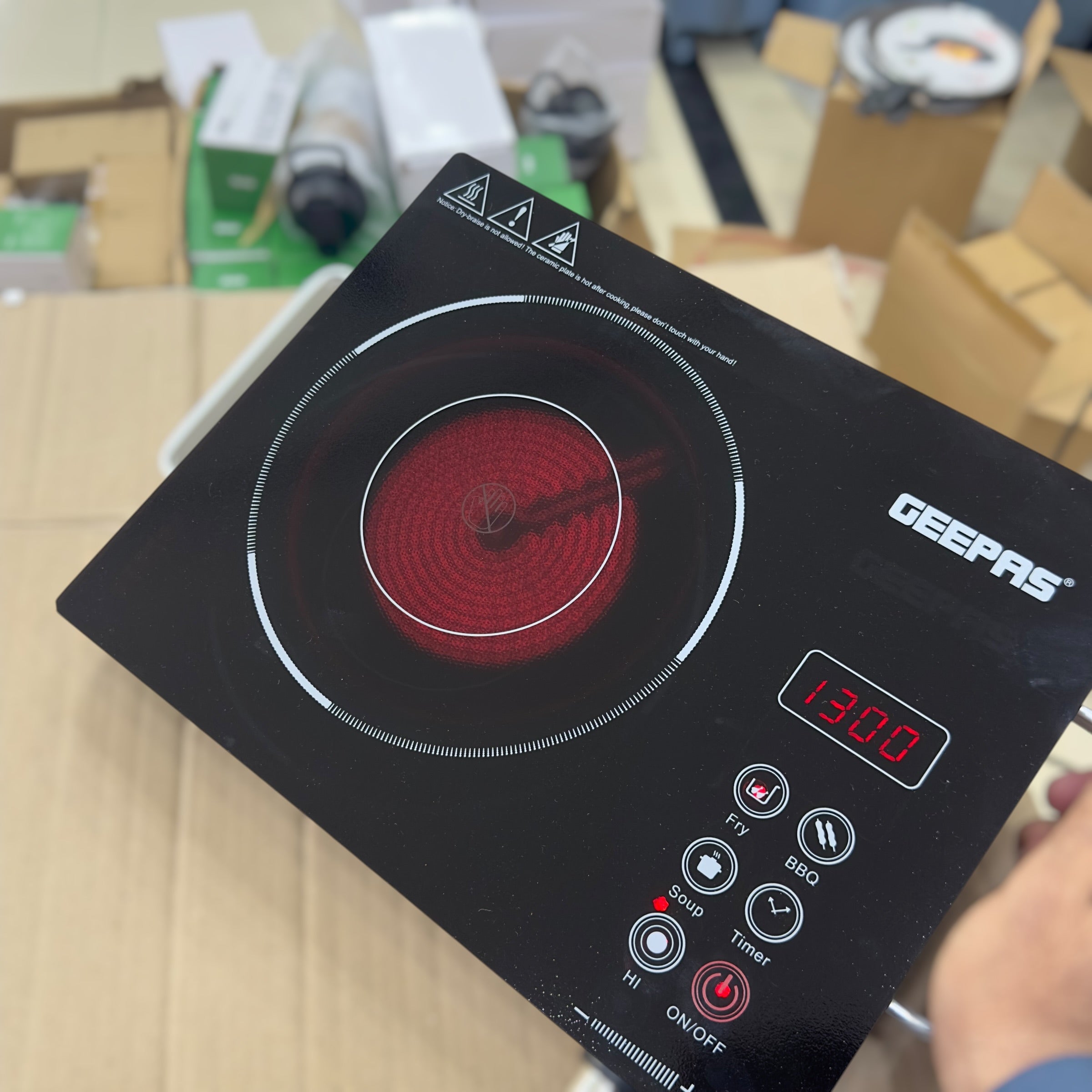 Geepas Digital Infrared Universal Hot Plate 6920