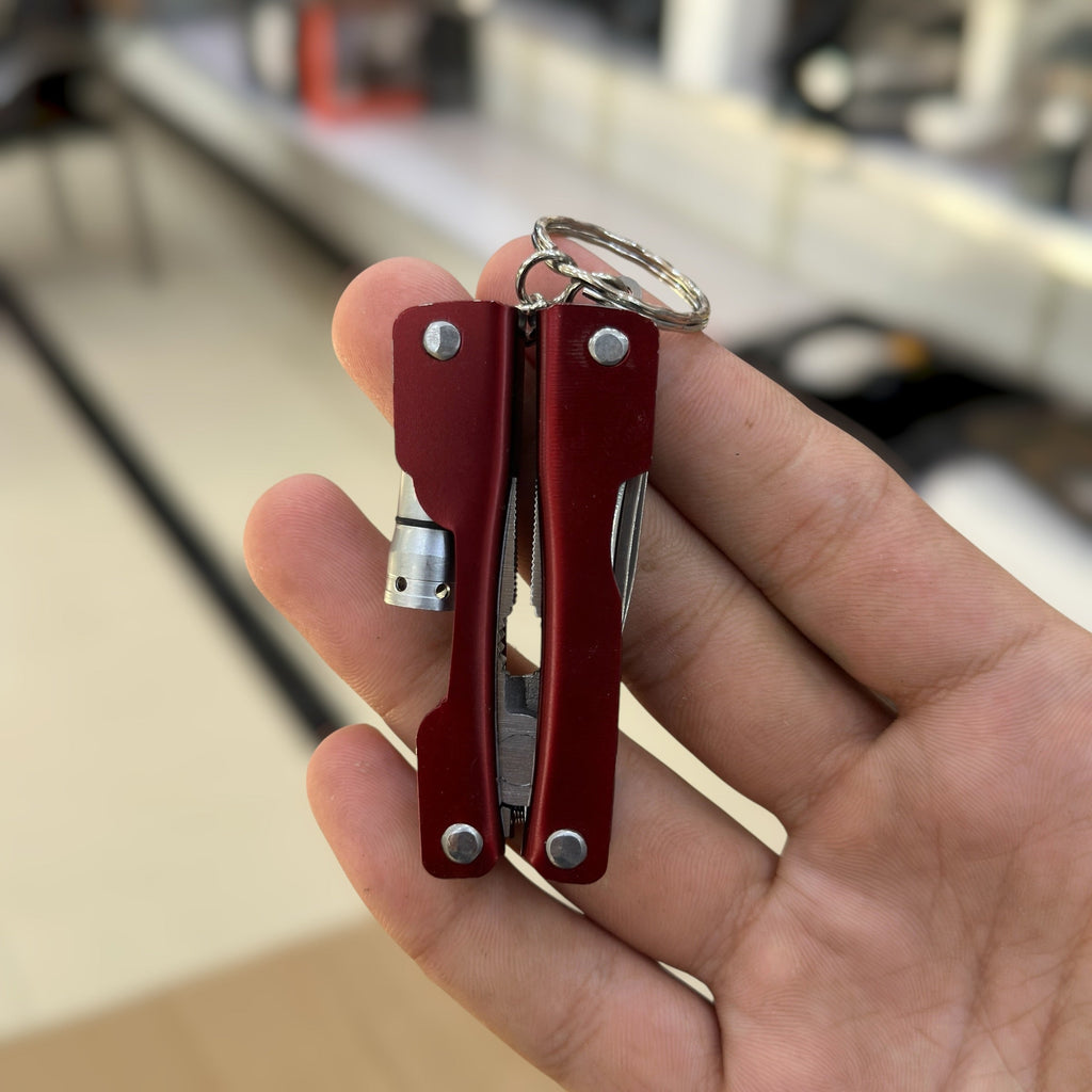 Traveller Multit Plier Tool