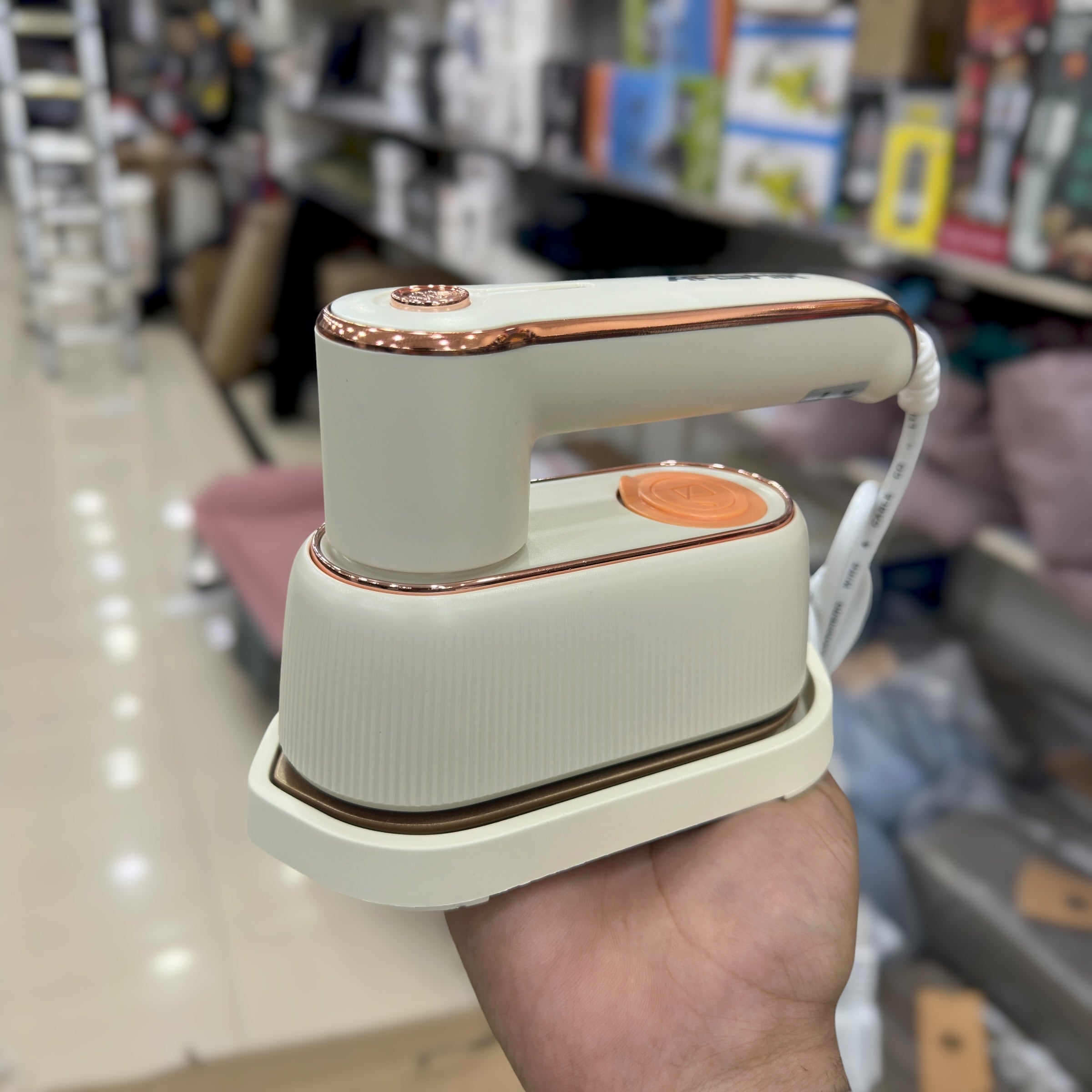 Arshia Portable Steam Iron 2411-959