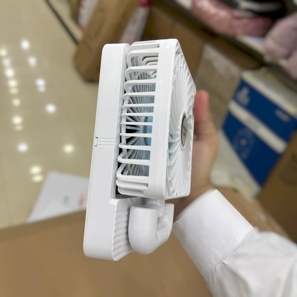 Foldable Solar Rechargeable 
Fan 666