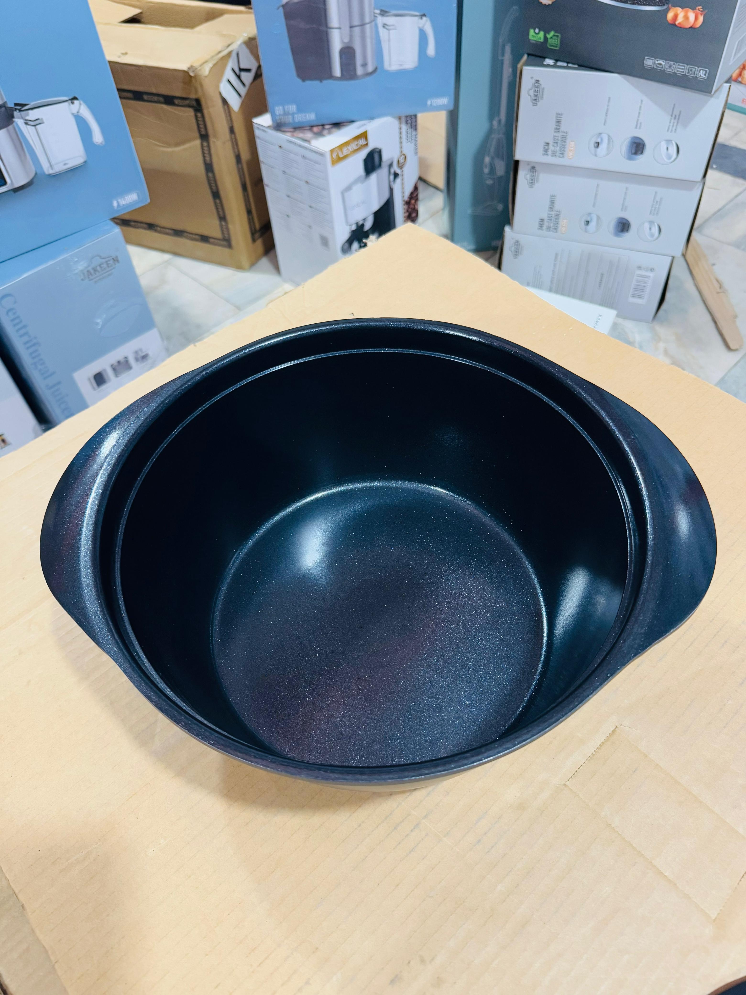 Uakeen Die-Cast Aluminum Casserole 28cm VK-1303