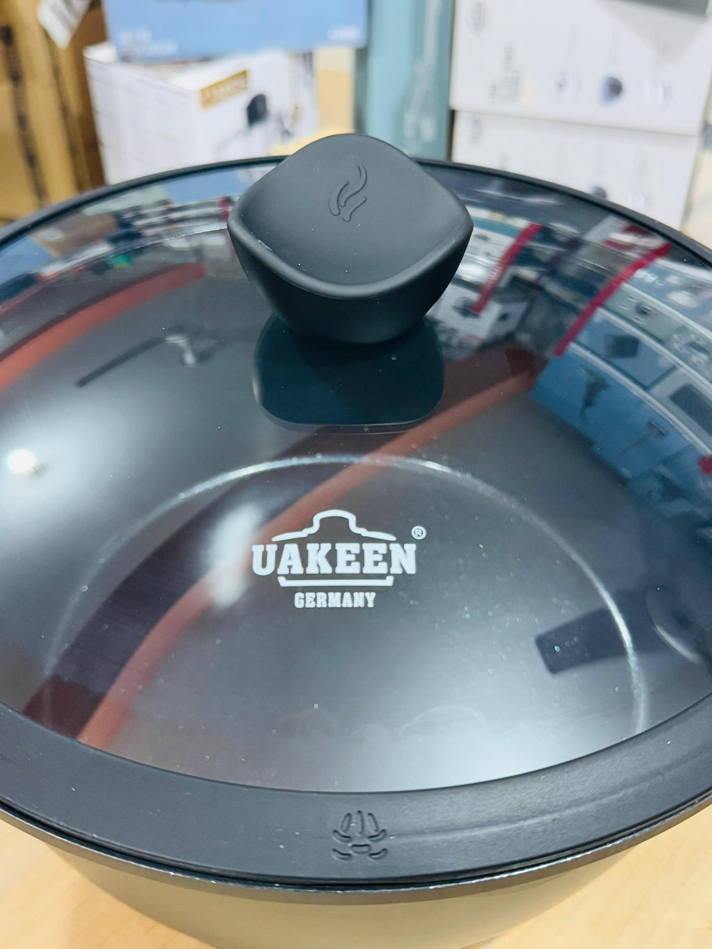 Uakeen Die-Cast Aluminum Casserole 28cm VK-1303