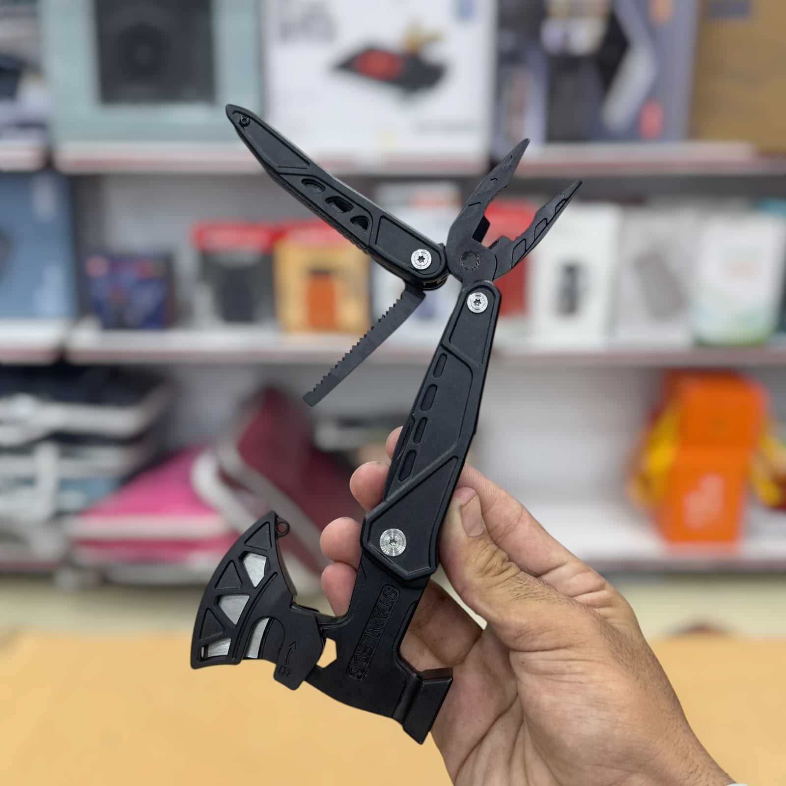 18 in 1 Multifunction Survival Axe Camping Pliers MultiTool