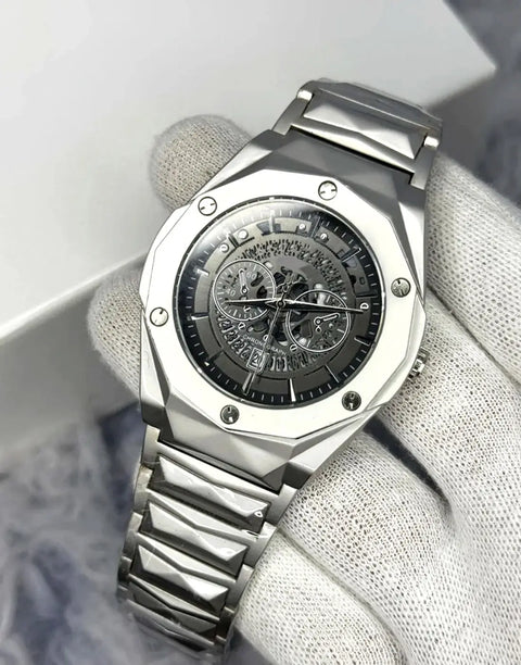 Luxury Diamond Cut Skeleton Men's Watch with Stainless Steel Chain